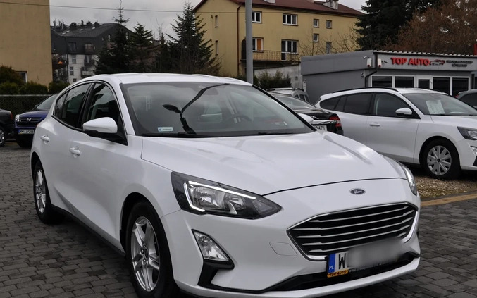 Ford Focus cena 75777 przebieg: 70000, rok produkcji 2019 z Ustrzyki Dolne małe 529